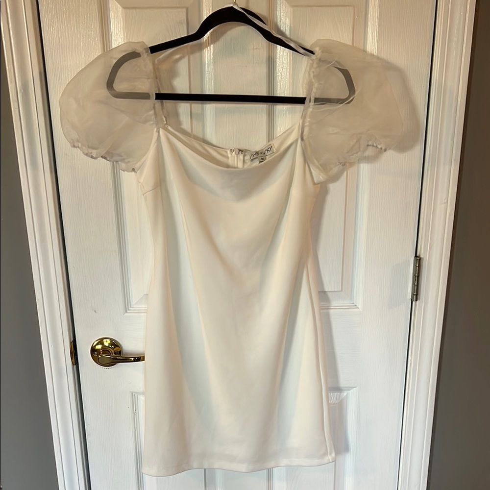 Stylish White Puff Sleeve Dress
